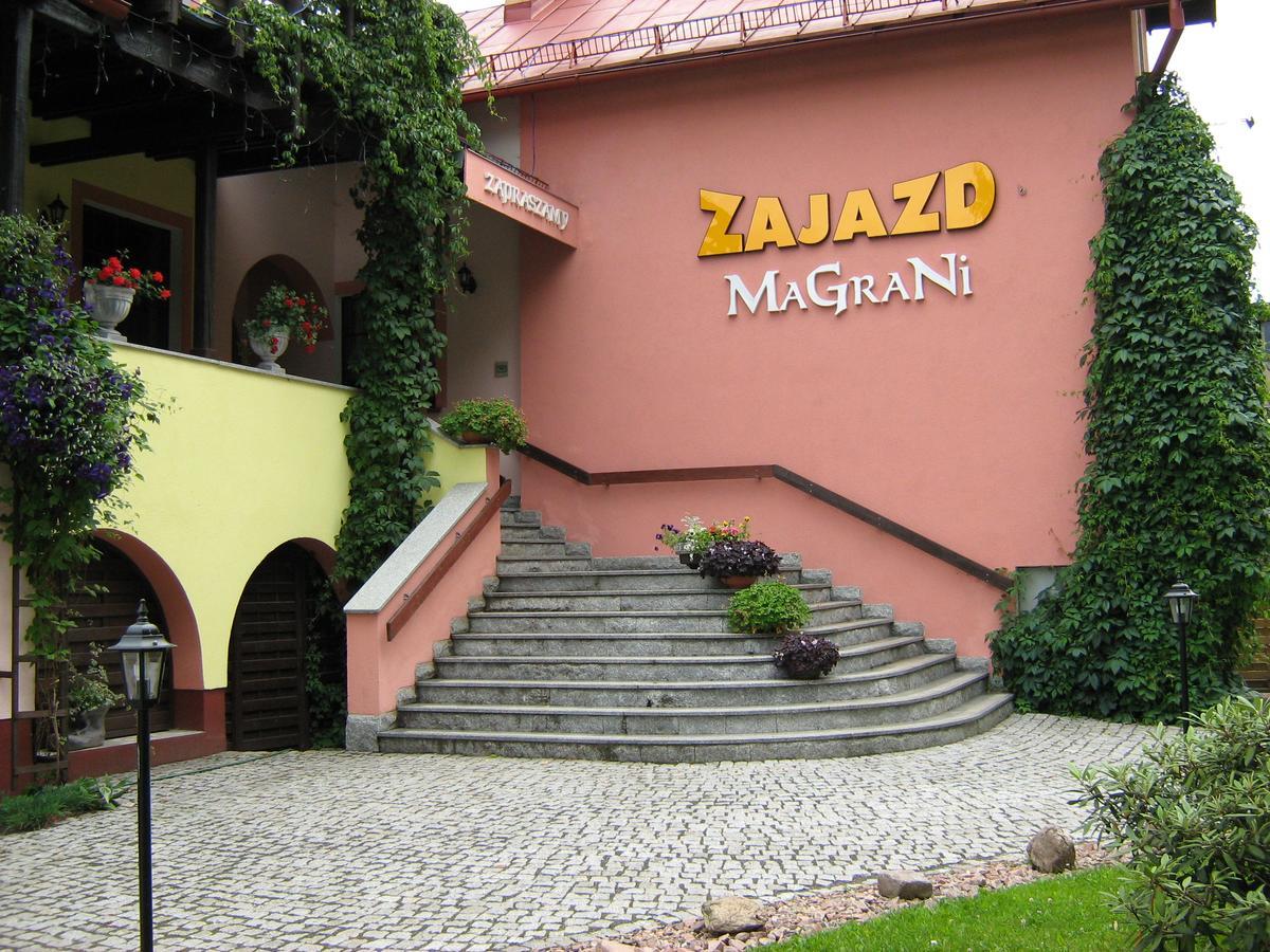 Zajazd Magrani ルバフカ エクステリア 写真